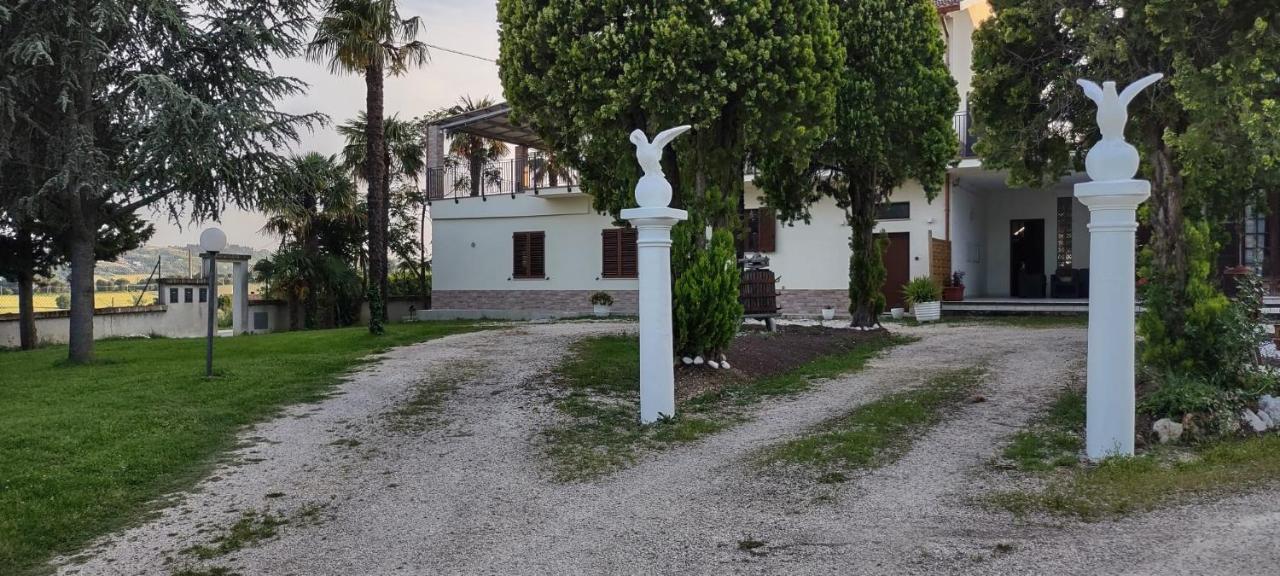 Le Colline Del Conero Hotel Montegallo  Buitenkant foto